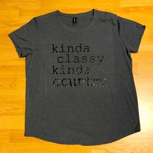 Kinda classy, Kinda country Women’s T-shirt